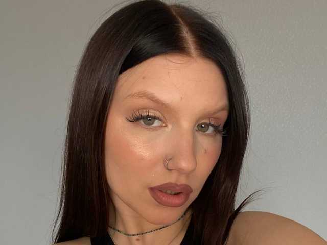 प्रोफ़ाइल की तस्वीर its_nicki_m