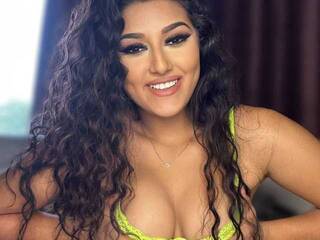 कामुक वीडियो चैट misterydelyaa