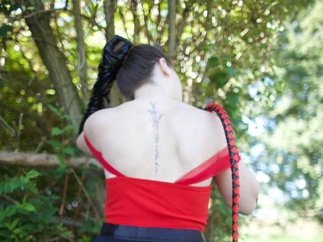प्रोफ़ाइल की तस्वीर MistressAngelina888