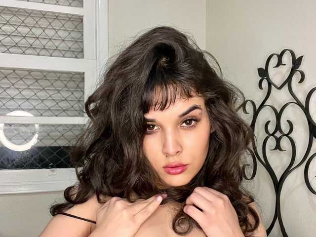प्रोफ़ाइल की तस्वीर mistresskimmy