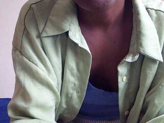 कामुक वीडियो चैट MlleKali