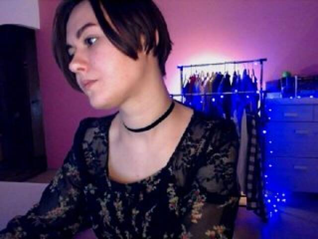 प्रसारण स्क्रीनशॉट mMorvFm