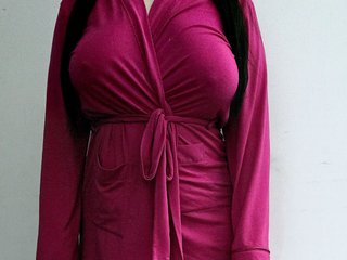 कामुक वीडियो चैट MommycurvyX1