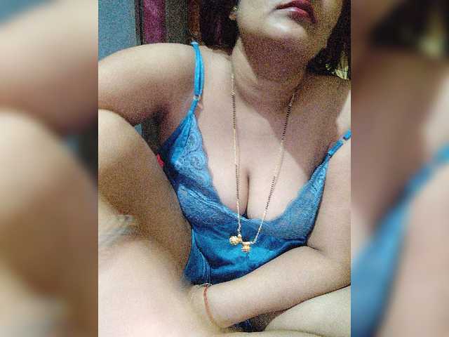 तस्वीरें Mona5050 Private live show full nude show. call me private all user.