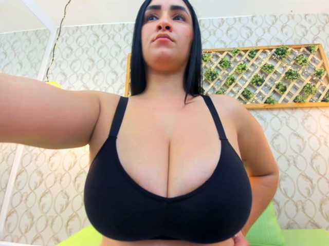 तस्वीरें MonicaQ Hello Guys, Today I Just Wanna Feel Free to do Whatever Your Wishes are and of Course Become Them True/ Pvt/Pm is Open, Make me Cum at GOAL