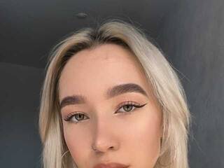 कामुक वीडियो चैट monicaspace