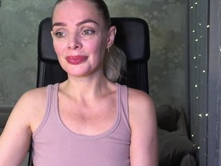 कामुक वीडियो चैट MoniCharm