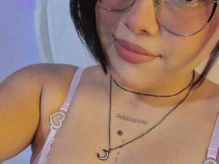 कामुक वीडियो चैट MonieLodge