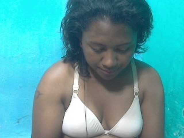 प्रोफ़ाइल की तस्वीर mybigass15