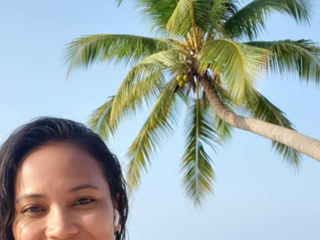 प्रोफ़ाइल की तस्वीर emmannuele