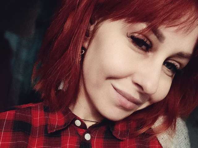 प्रोफ़ाइल की तस्वीर MyRedAlice