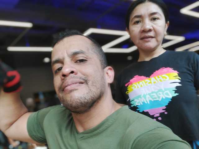 प्रोफ़ाइल की तस्वीर mysister-in-lawandme
