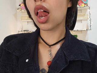 कामुक वीडियो चैट NanaRott01