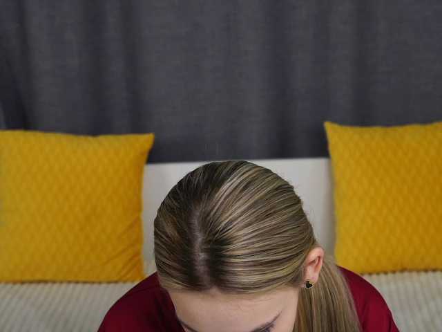 प्रसारण स्क्रीनशॉट NaomiSweetheart