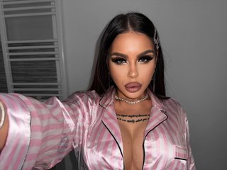 कामुक वीडियो चैट NaomyBlackBarbie