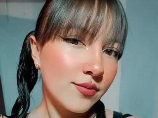 कामुक वीडियो चैट naomythx