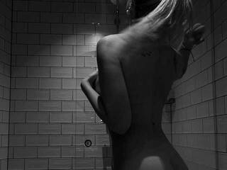 कामुक वीडियो चैट Natallie