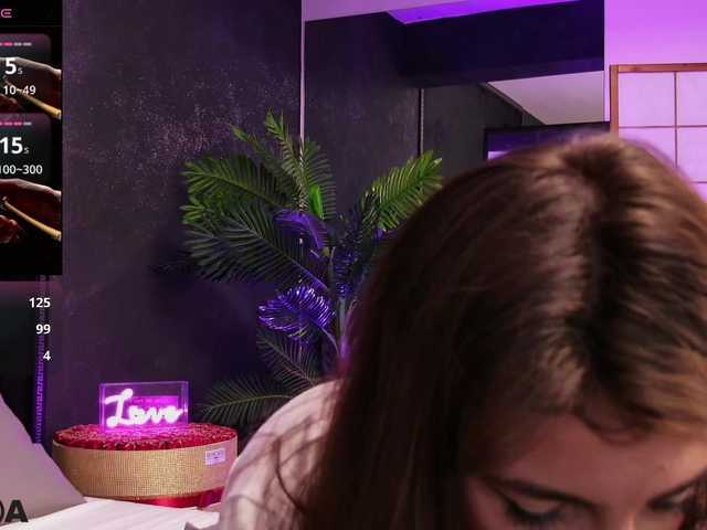 प्रसारण स्क्रीनशॉट NatalieChase