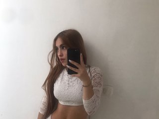 कामुक वीडियो चैट Natasha-Adams