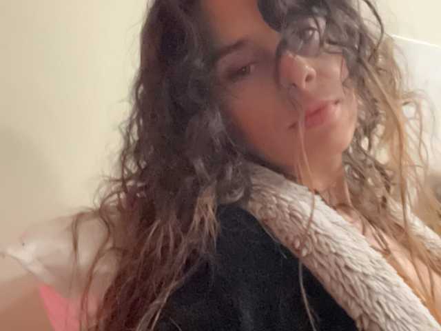 प्रोफ़ाइल की तस्वीर NativeAmericanSeductress