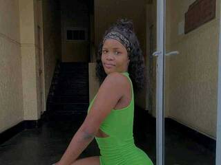 कामुक वीडियो चैट NATURALSEXY01