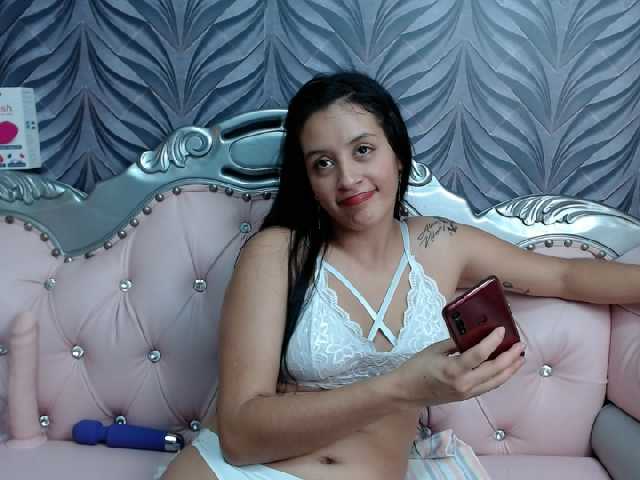 तस्वीरें Naughtyemily #mistress # #cei #joi #cbt #slave #pvt #humillation / hey guys new model colombian hot and wild, i like the humillation, roleplay, slave very obedient, i like the squirt, masturbation, fingering, cum