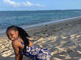 कामुक वीडियो चैट Naughtylittlemissy