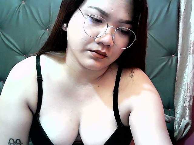 प्रसारण स्क्रीनशॉट naughtynova69