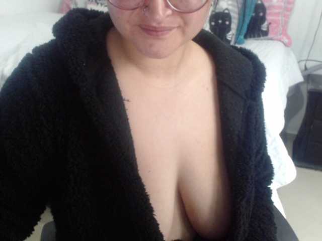 प्रसारण स्क्रीनशॉट naugthy1