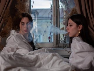 कामुक वीडियो चैट yyuniii