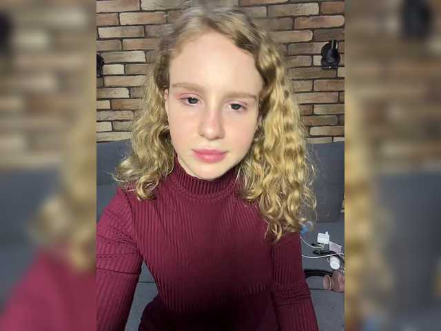 प्रसारण स्क्रीनशॉट DIRTY_BITCH