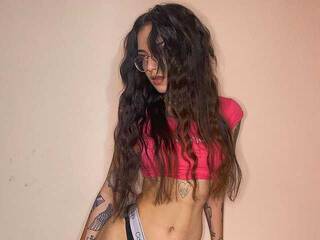 कामुक वीडियो चैट NessaBarett1