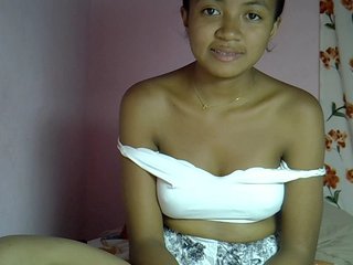 कामुक वीडियो चैट Nickylouama