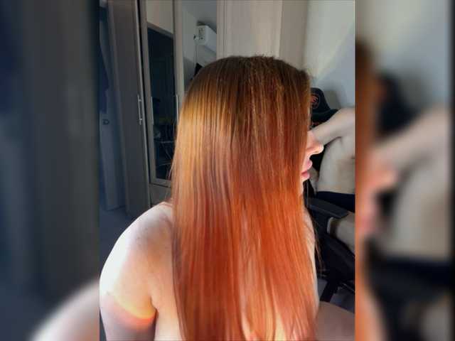 प्रसारण स्क्रीनशॉट NicoleDaniell