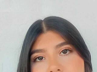 कामुक वीडियो चैट NicolleDiaz