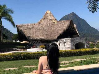 कामुक वीडियो चैट NicolVelvet