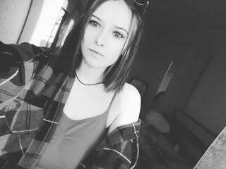 कामुक वीडियो चैट nikalins