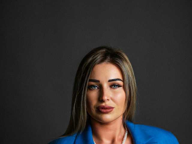 प्रोफ़ाइल की तस्वीर NikaStill