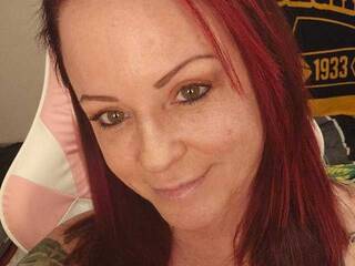 कामुक वीडियो चैट NikkiMasters1091