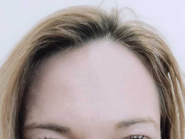 प्रोफ़ाइल की तस्वीर Nikkimaze