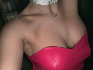 कामुक वीडियो चैट Nikolettaxl