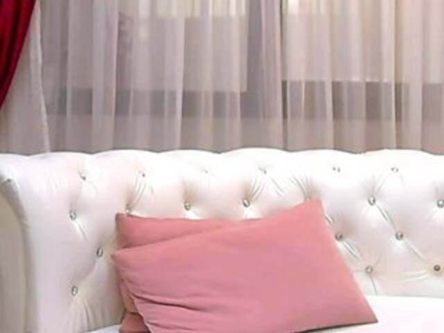 प्रसारण स्क्रीनशॉट NinaCrystal