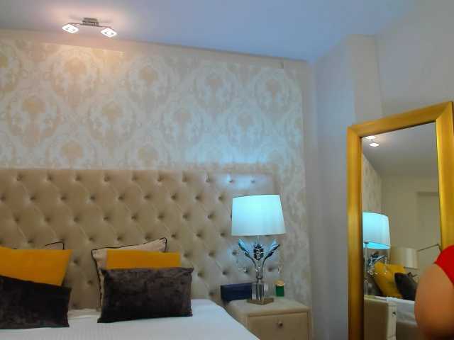 प्रसारण स्क्रीनशॉट NinaCrystal