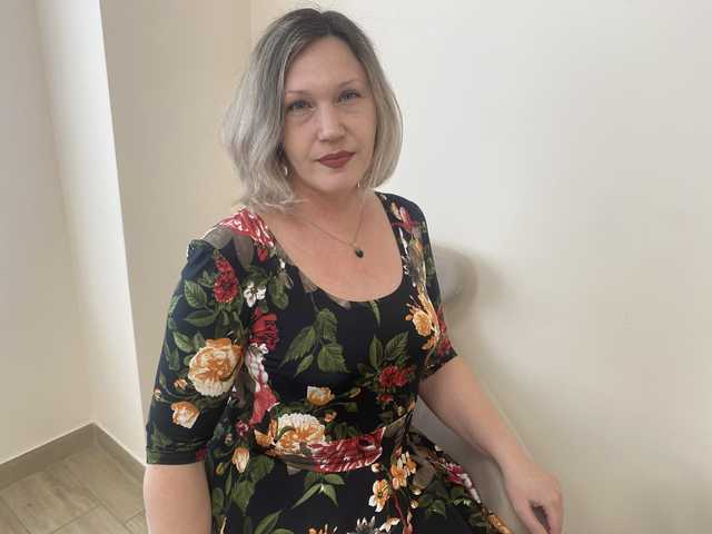 प्रोफ़ाइल की तस्वीर NinaStarle