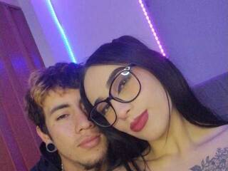 कामुक वीडियो चैट NoahAndMegan