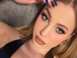 कामुक वीडियो चैट NoahAngel