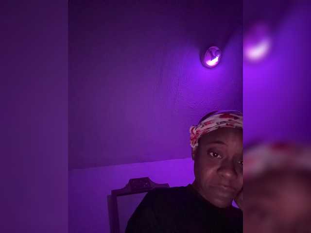 प्रसारण स्क्रीनशॉट Nofacenocasea