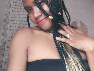 कामुक वीडियो चैट NOUFYGAS