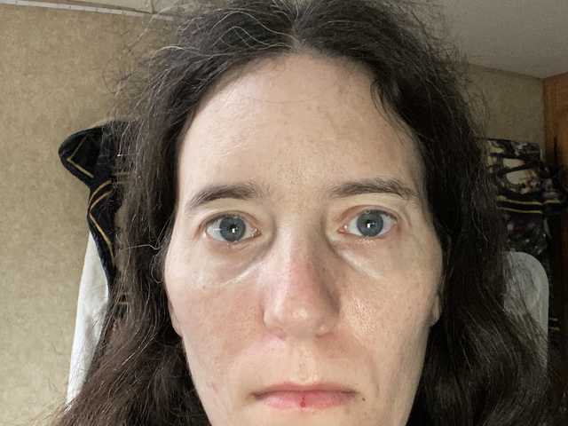 प्रोफ़ाइल की तस्वीर Novgirl83