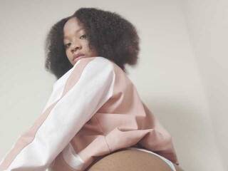 कामुक वीडियो चैट NuruAziza